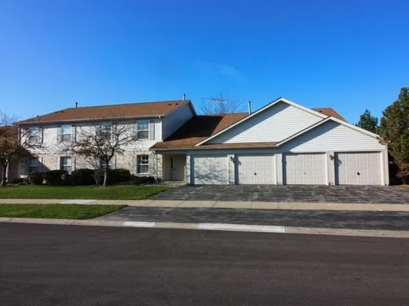 1160 N Red Oak Cir Unit 1, Round Lake Beach, IL 60073
