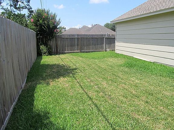4th image of 4906 Baywood Dr