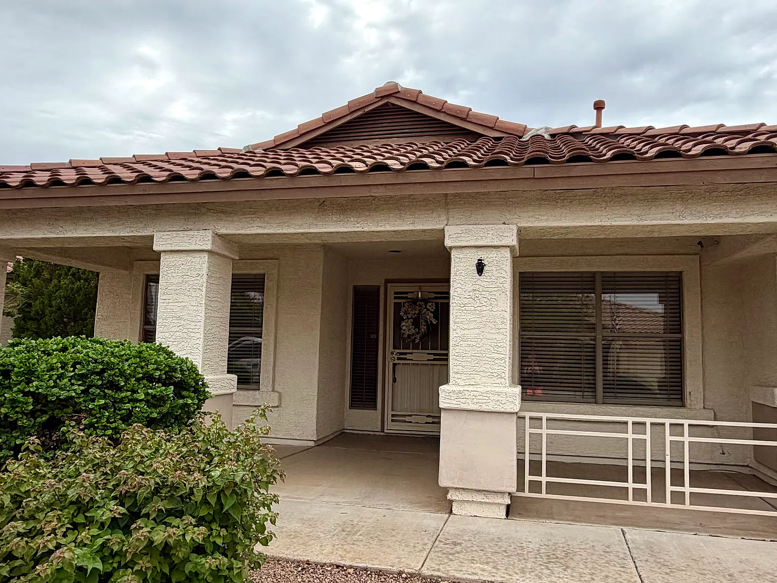 15275 W Tad Ln — Photo 2