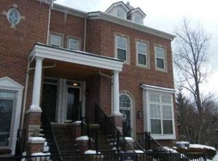 16814 Farmington Rd #81, Livonia, MI 48154