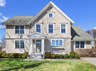 693 S Benson Rd, Fairfield, CT 06824