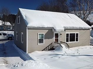 73 Dupont Dr, Presque Isle, ME 04769