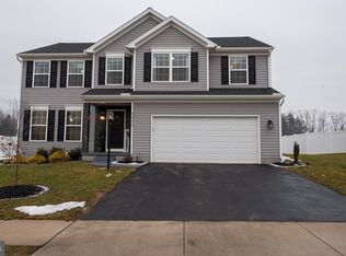 3450 Winter Dr, Dover, PA