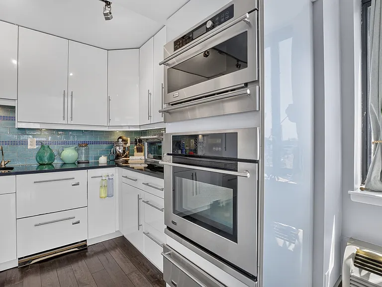 551 Observer Hwy #14D — Photo 5