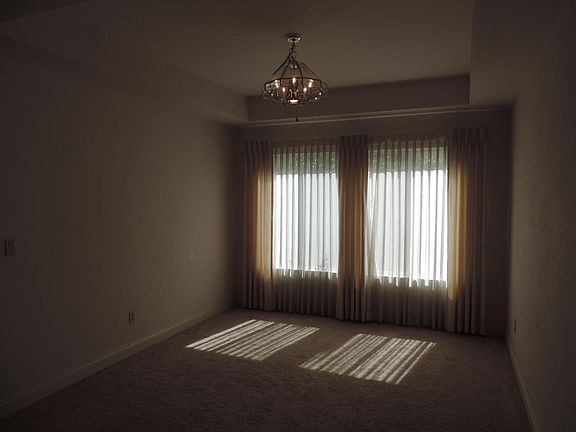 5th image of 10414 Big Horn Ct