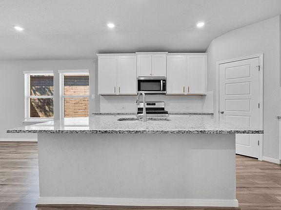 5th image of 13166 Maridell Park