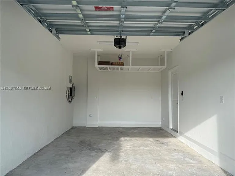 1371 SE 7th St — Photo 20