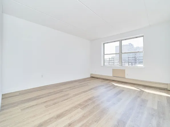 304 West 117th Street image 1 of 16