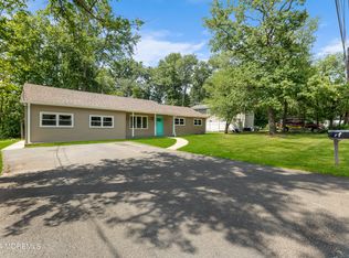 112 Euclid Ave, Aberdeen, NJ 07747