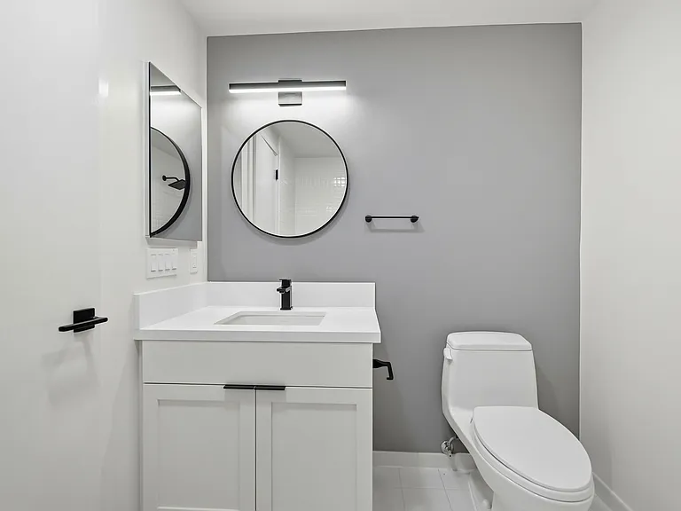 300 Linden St #3 — Photo 18
