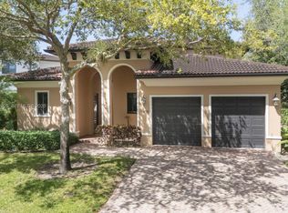 11404 Four Fillies Rd, Pinecrest, FL 33156