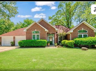 259 Deer Valley Dr, Powderly, TX 75473