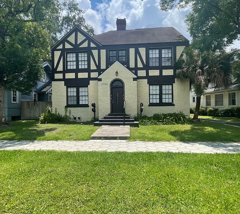 1st image of 2752-4 Herschel St