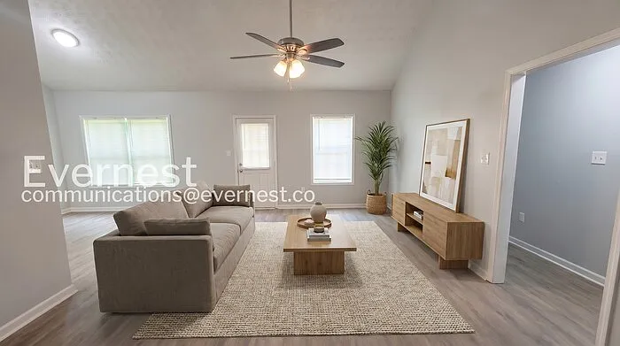 248 Bridgeport Ln — Photo 3