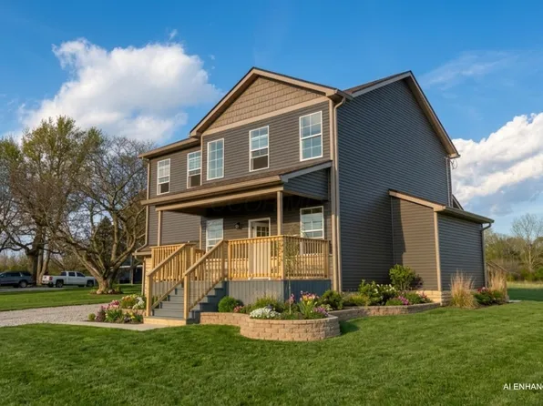 246 S 3rd St, Cardington, OH 43315