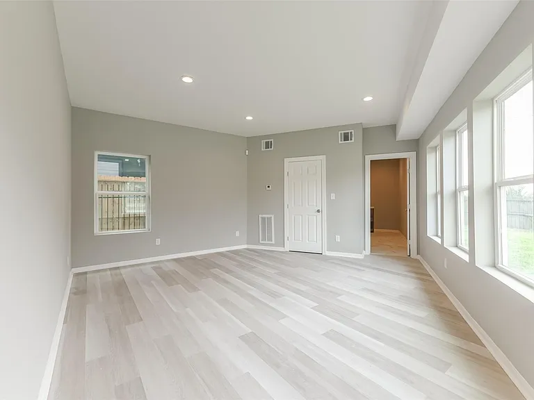 5302 Tarawa Rd — Photo 6