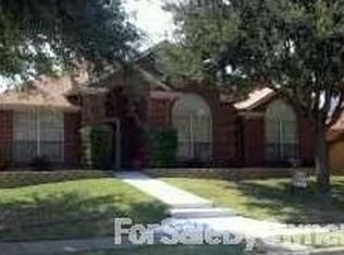 2121 Dana Dr, Rowlett, TX 75088