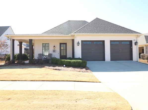 30 Kipling Ln, Auburn, AL 36830