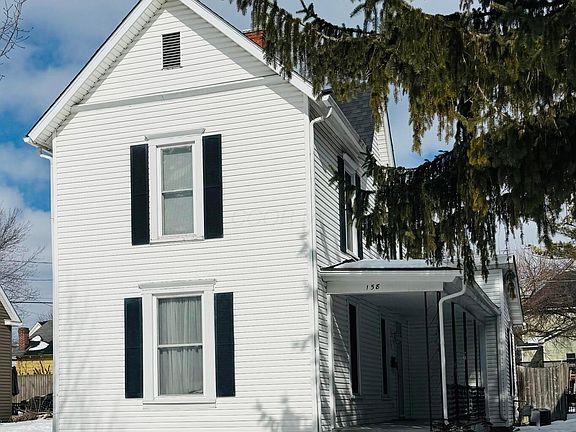 2nd image of 158 N Oak St