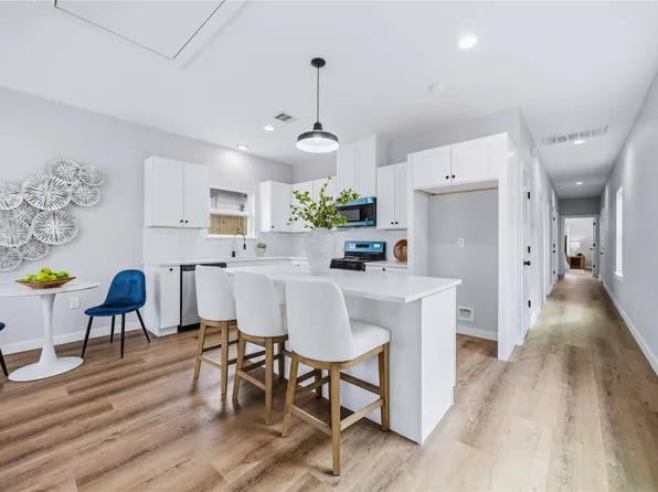 7316 Victoria St, Houston, TX 77020