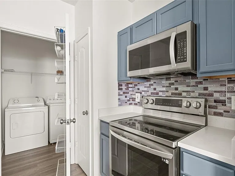 18006 Villa Creek Dr — Photo 4