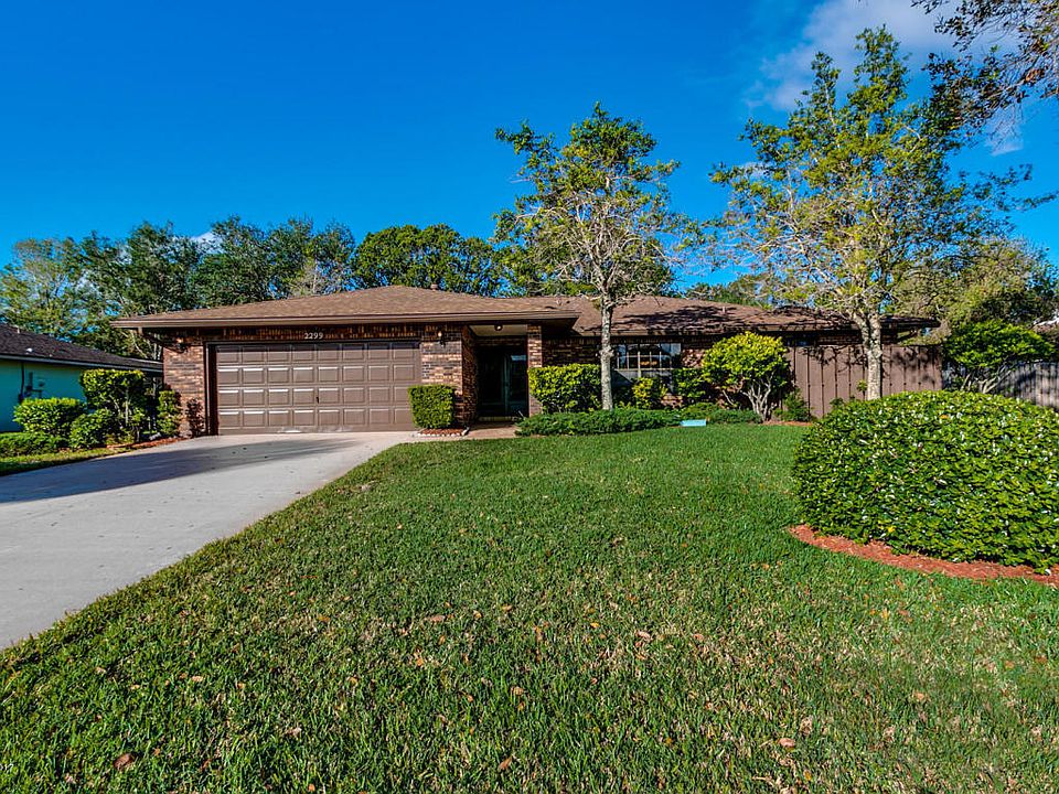1st image of 2299 Woodlawn Cir