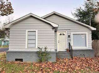 1204 S Crocker St, Sulphur, LA 70663