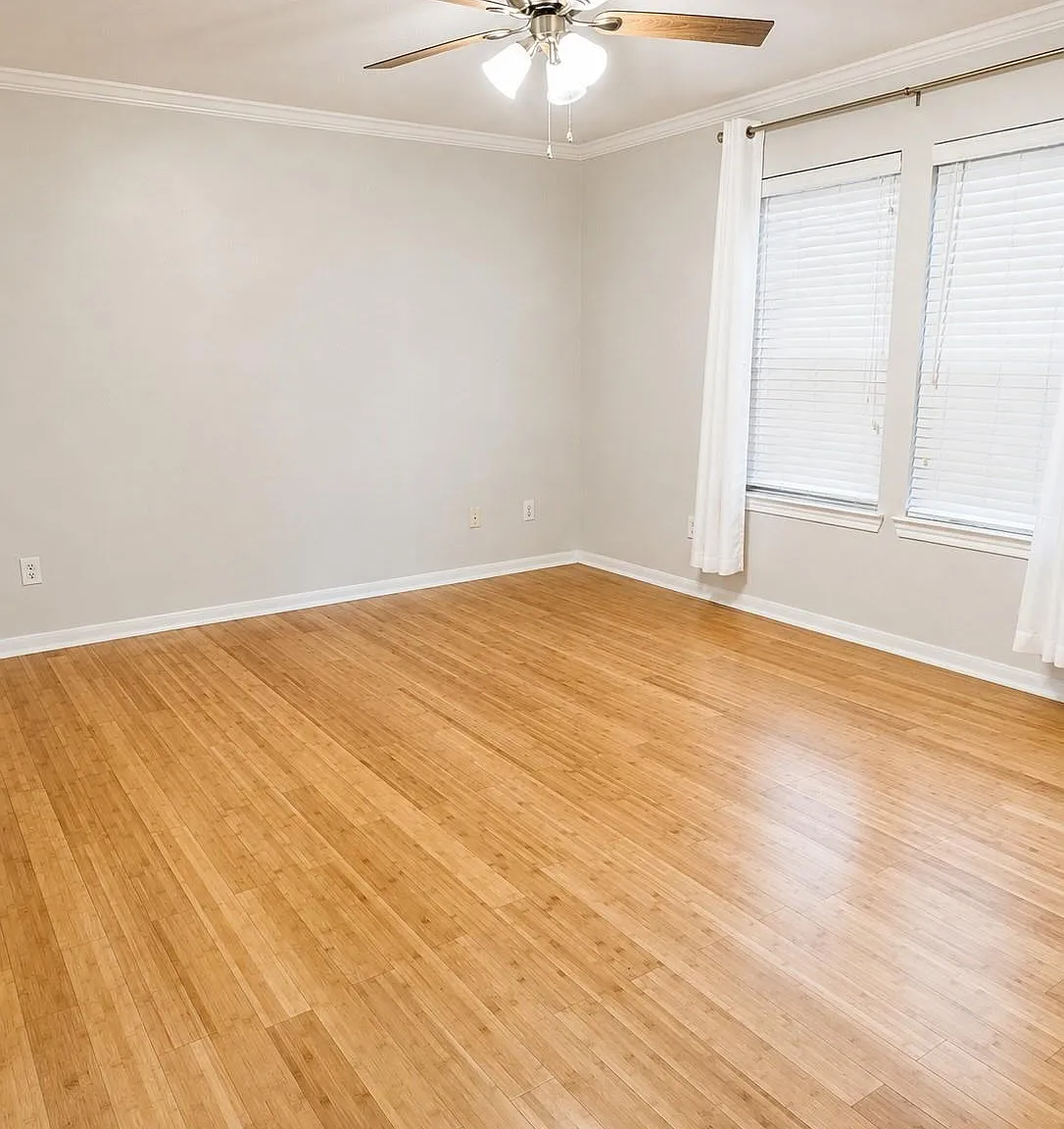 3 bed, 2.5 bath, 1644 sqft, $2,300 — Photo 4
