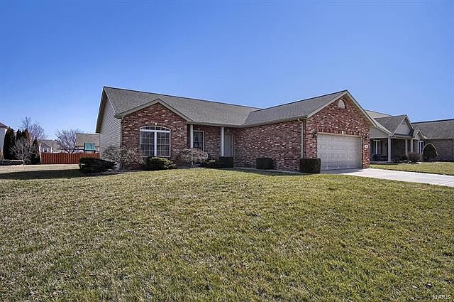 1st image of 412 Carroll Dr