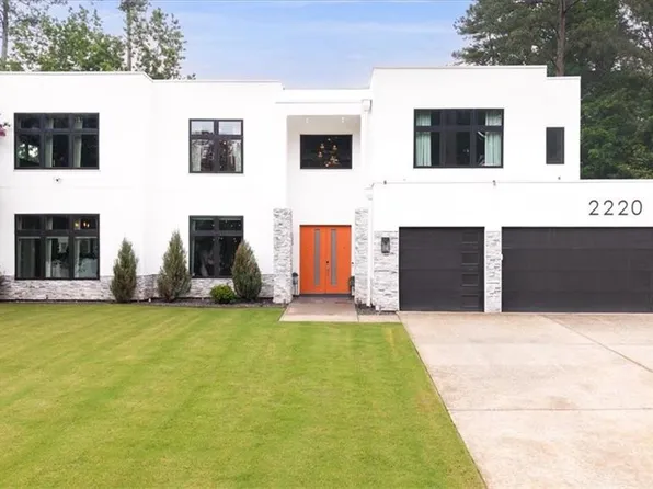 2220 Meadowvale Dr NE, Atlanta, GA 30345