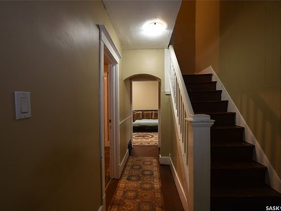 4th image of 1818 Ottawa Street