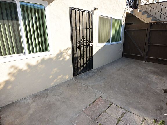 3rd image of 9552 Washington Ave APT 3