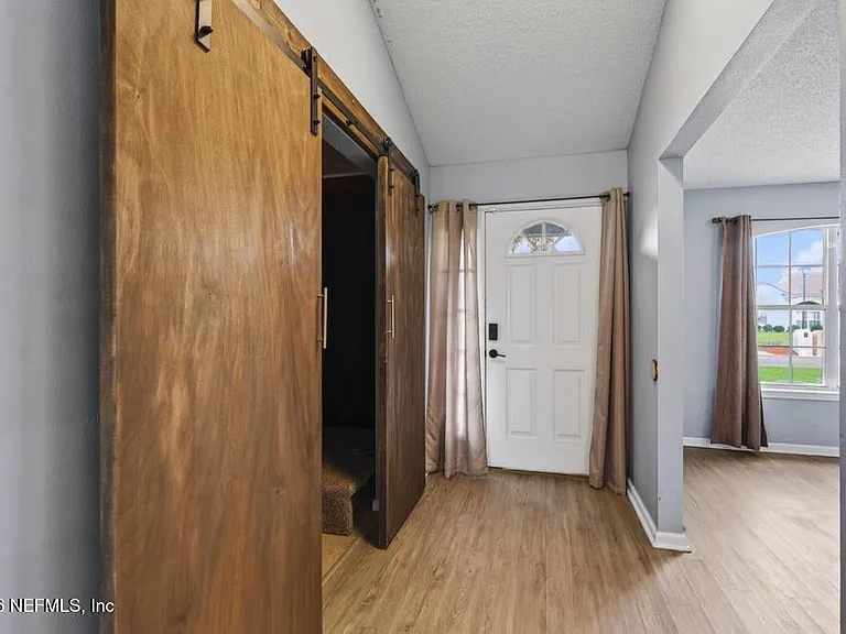 10842 Lydia Estates Dr — Photo 8