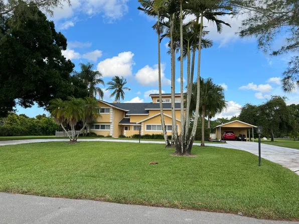10400 W Tara Boulevard, Boynton Beach, FL 33437