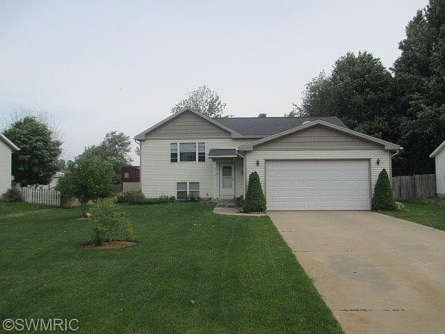 1st image of 13919 Byran Dr