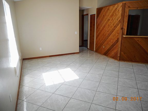4th image of 2714 Windsor Heights St