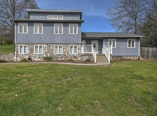 2210 Vance Tank Rd, Bluff City, TN 37618