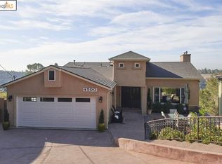 4500 Saint Andrews Rd, Oakland, CA 94605