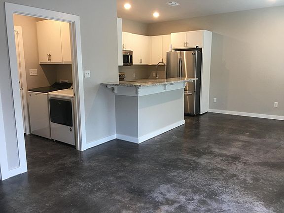 4th image of 10636 Brothers Ln #A