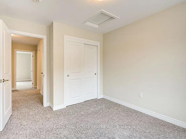 100 Hollywood Ct #49 — Photo 19