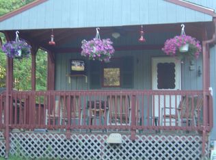 139 Foster Center Rd, Foster, RI 02825