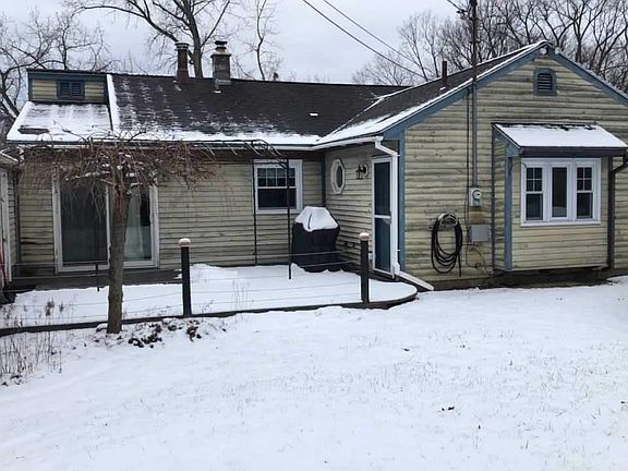 4th image of 17 W Dillenbeck Dr