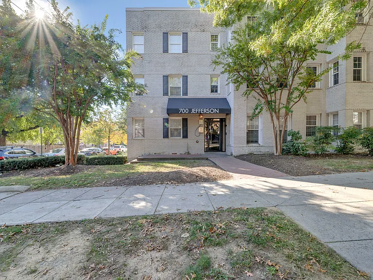 700 Jefferson St NW #103 — Photo 9