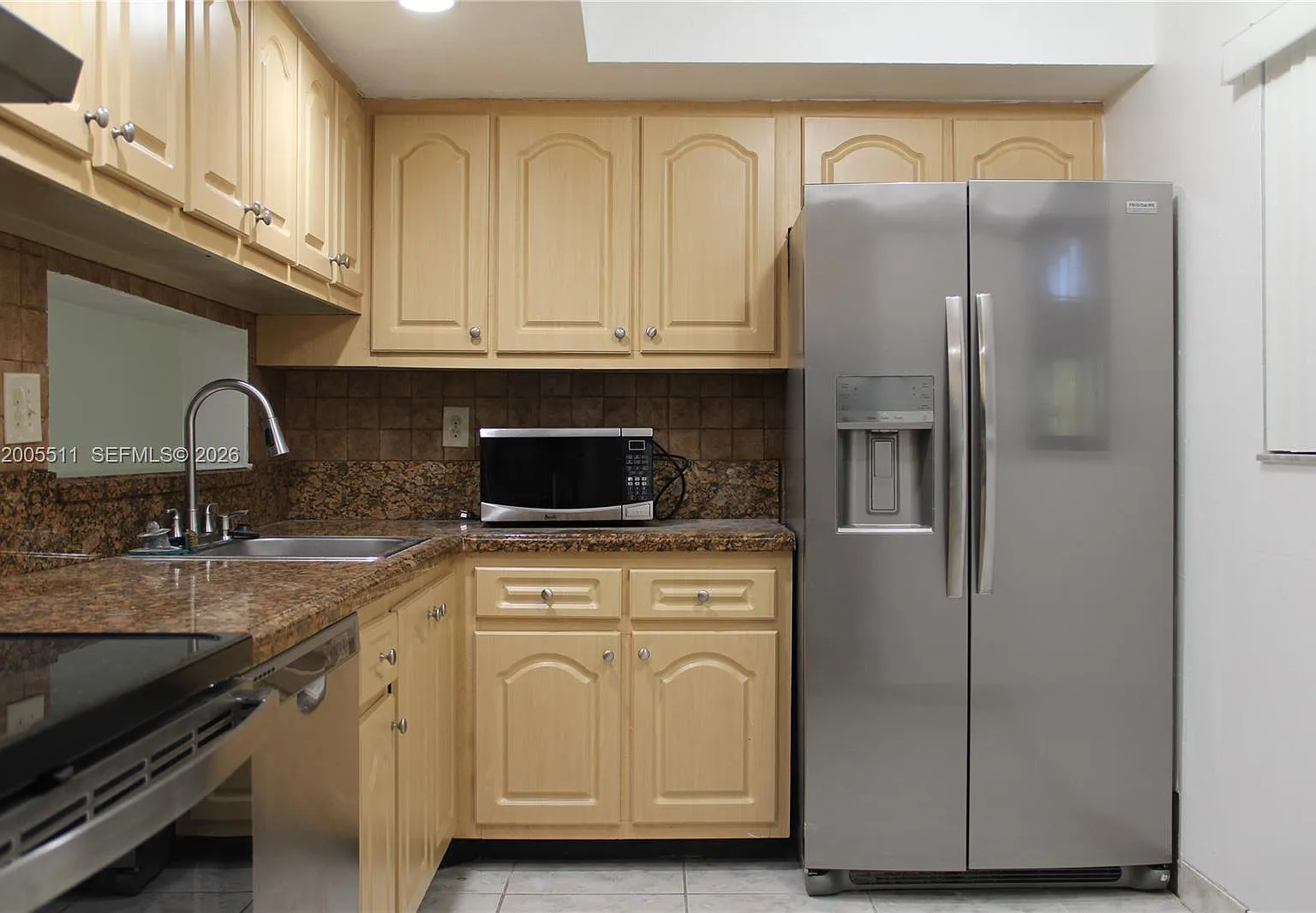 Horizons West Condo #8 — Photo 1