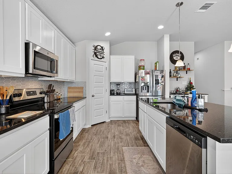 20703 Ridgeview Rd — Photo 16