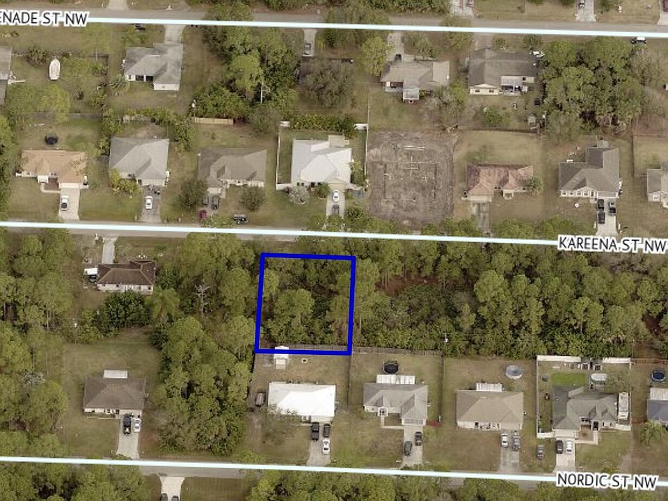 2nd image of 1162 Kareena St NW
