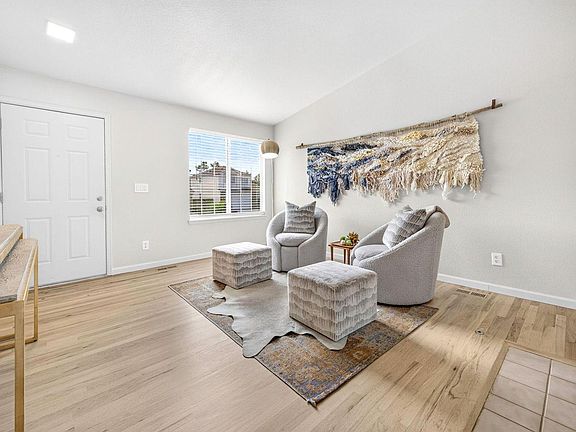 3rd image of 1892 Reliance Cir