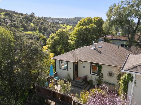 497 Clark St, Crockett, CA 94525