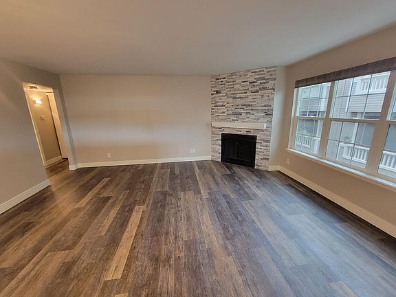 5th image of 5704 W Asbury Pl APT 201