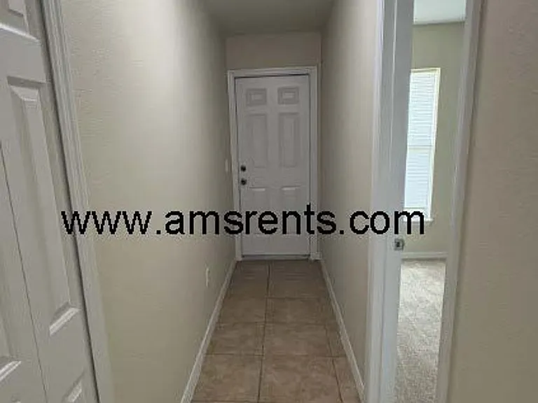 539 Albatross Dr — Photo 22